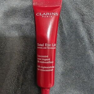 Clarins Total Eye Lift Concentrate (travel size)
